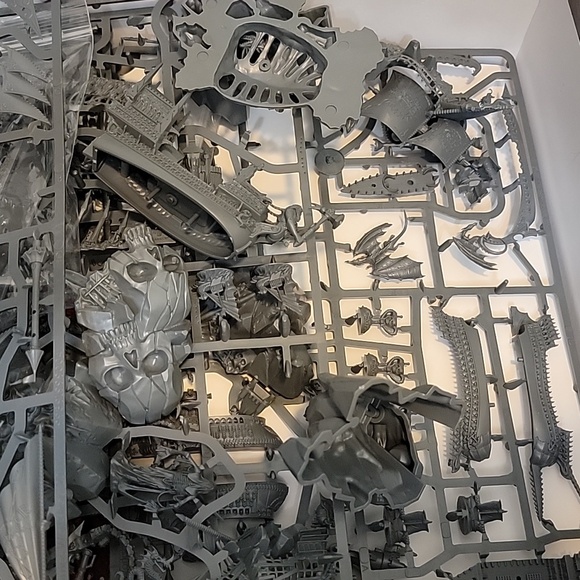 Games Workshop Dreadfleet Pirate Battles on the Warhammer High Seas Mini Warhamm - Picture 6 of 6